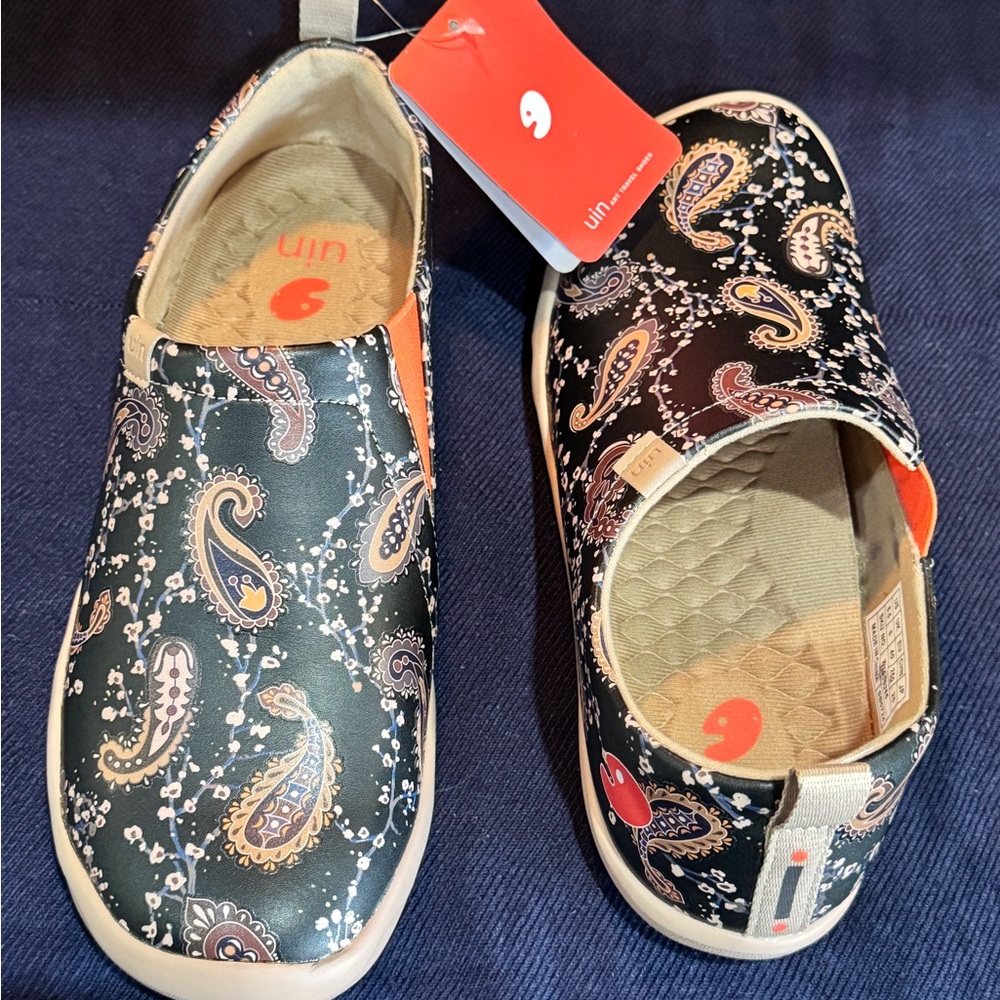 UIN Women Paisley Slip-On Mules in Navy with Orange Accents - Picture 8 of 8